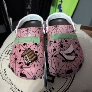 Demon Slayer Nezuko Crocs W7 Brand New With Tags BNWT M5